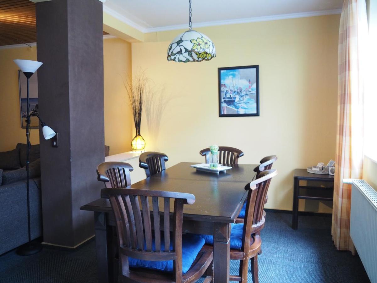 Friesenmeer Ferienwohnung Eins 贝塞尔 外观 照片